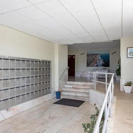 Sun & Sea 1-bedroom Апартаменты Кошта-да-Капарика